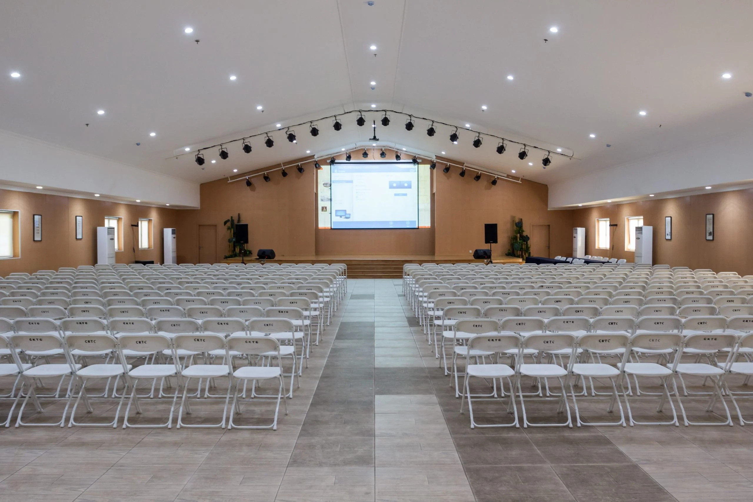 Aula Serbaguna